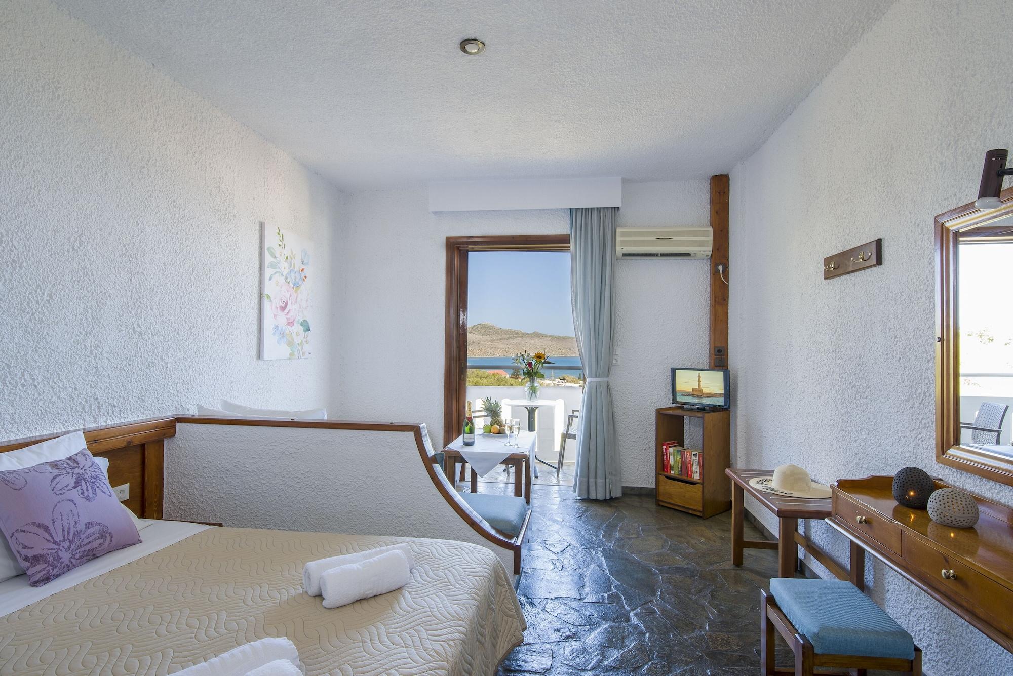 Skala Apartments Agia Marina Exterior foto